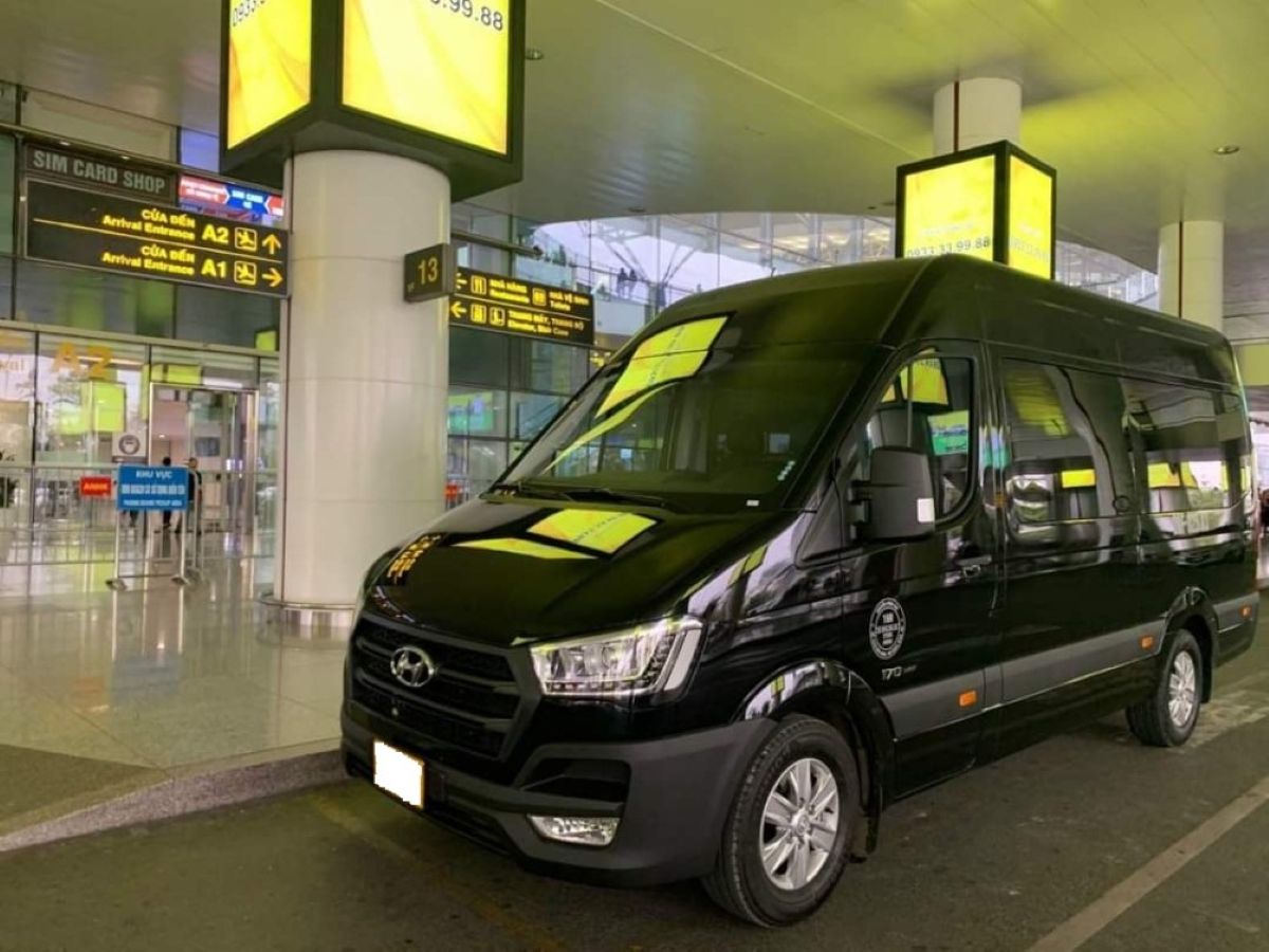 Thuê Xe Vip đi sân Bay Nội Bài