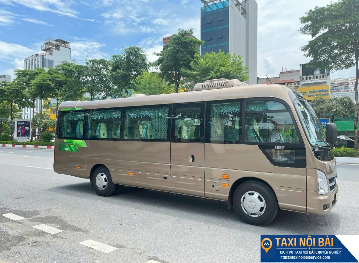 Taxi Nội Bài đi Sapa
